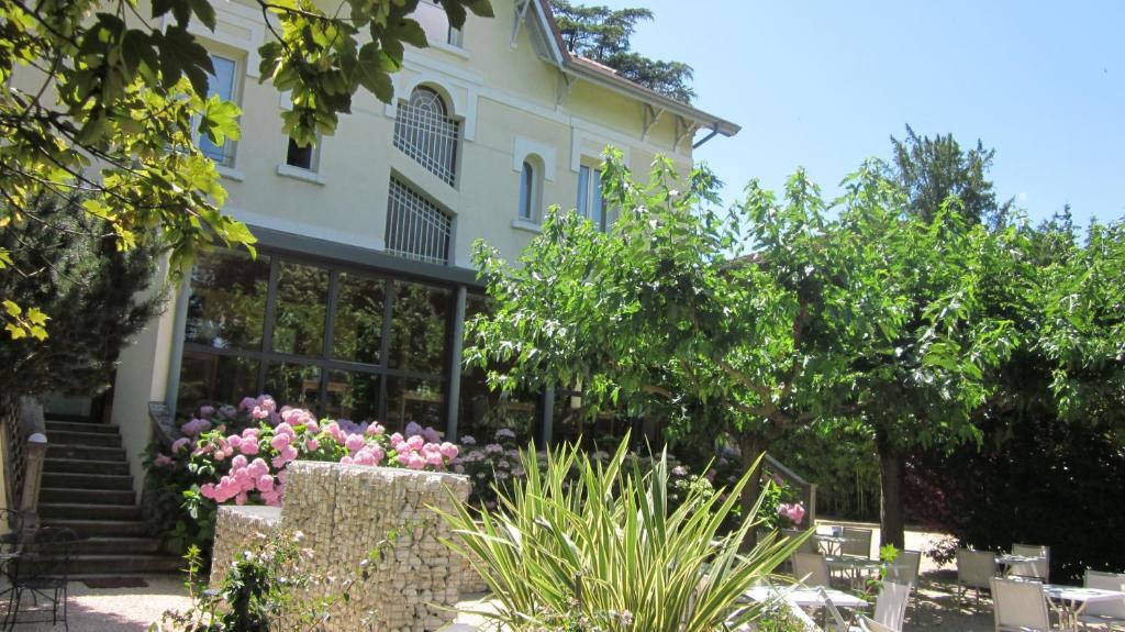 Hôtel de charme L'Orée du Parc Romans-sur-Isère Exterior foto