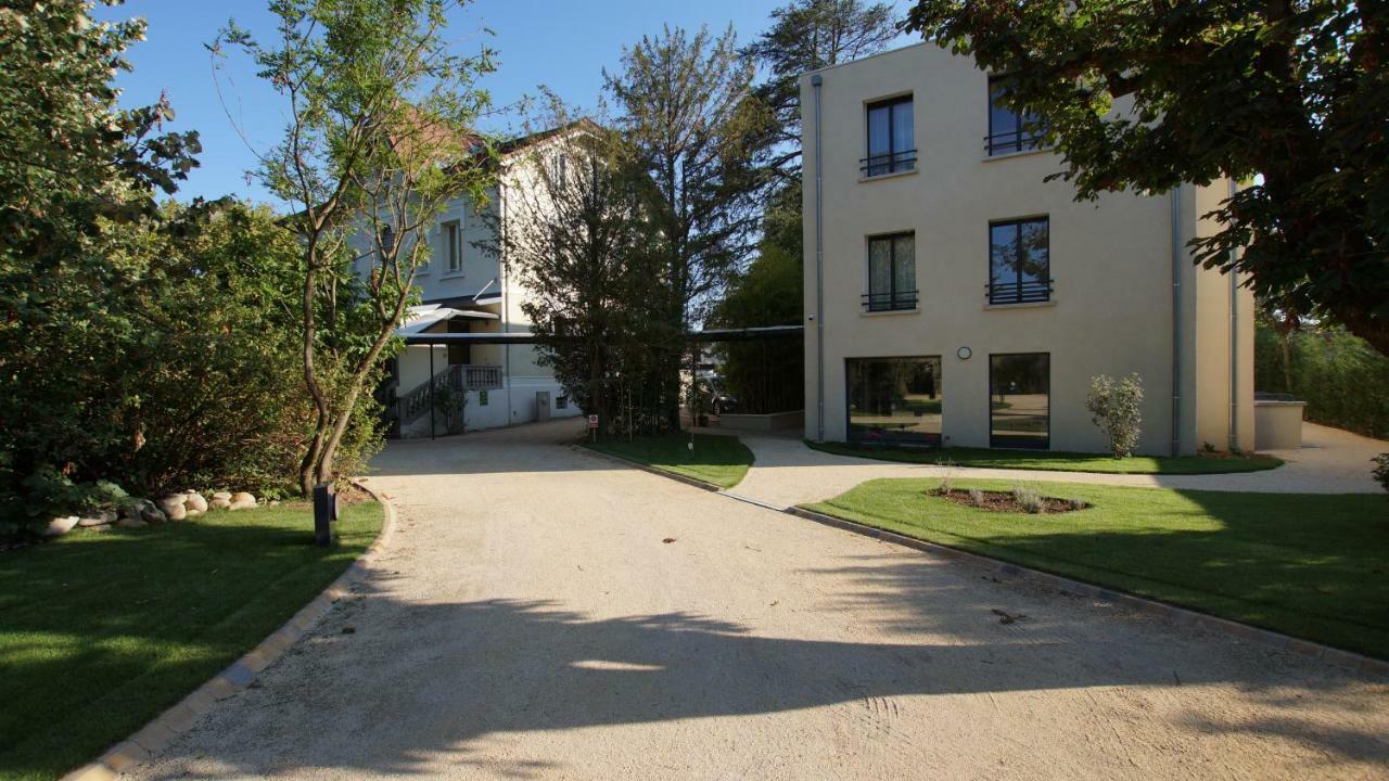 Hôtel de charme L'Orée du Parc Romans-sur-Isère Exterior foto